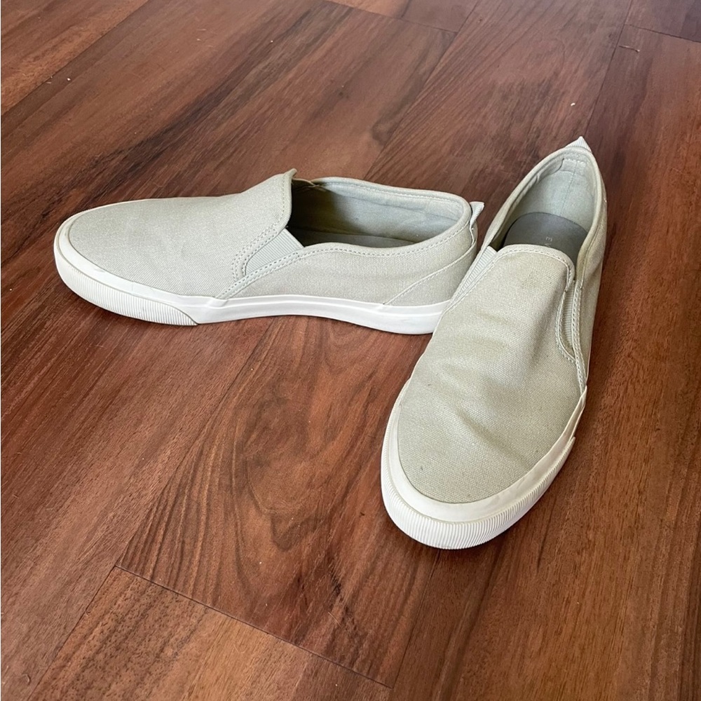 EVERLANE Women’s Slip Ons, Size 9
